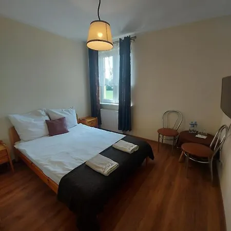 B&B Przystanek Czapla 차플리넥