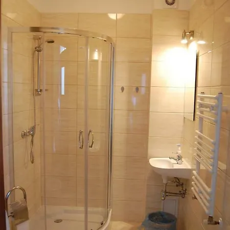 B&B Przystanek Czapla 차플리넥